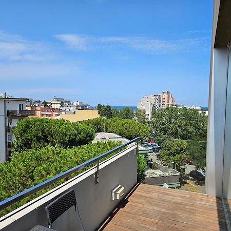 Residence Delfina Ріміні Номер фото