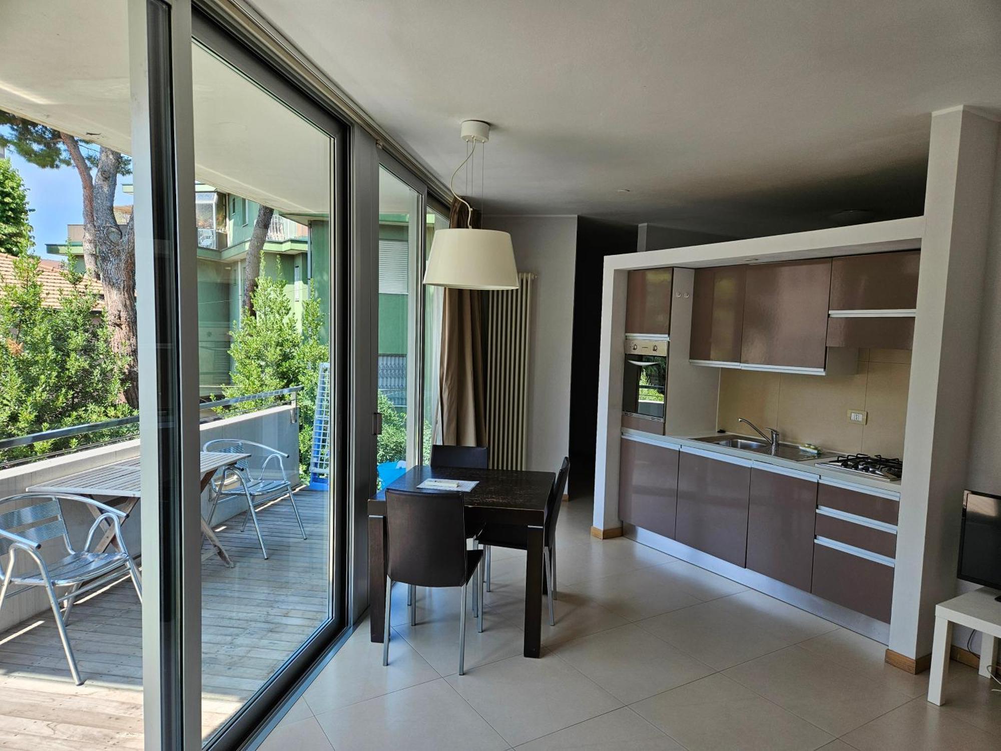 Residence Delfina Ріміні Екстер'єр фото